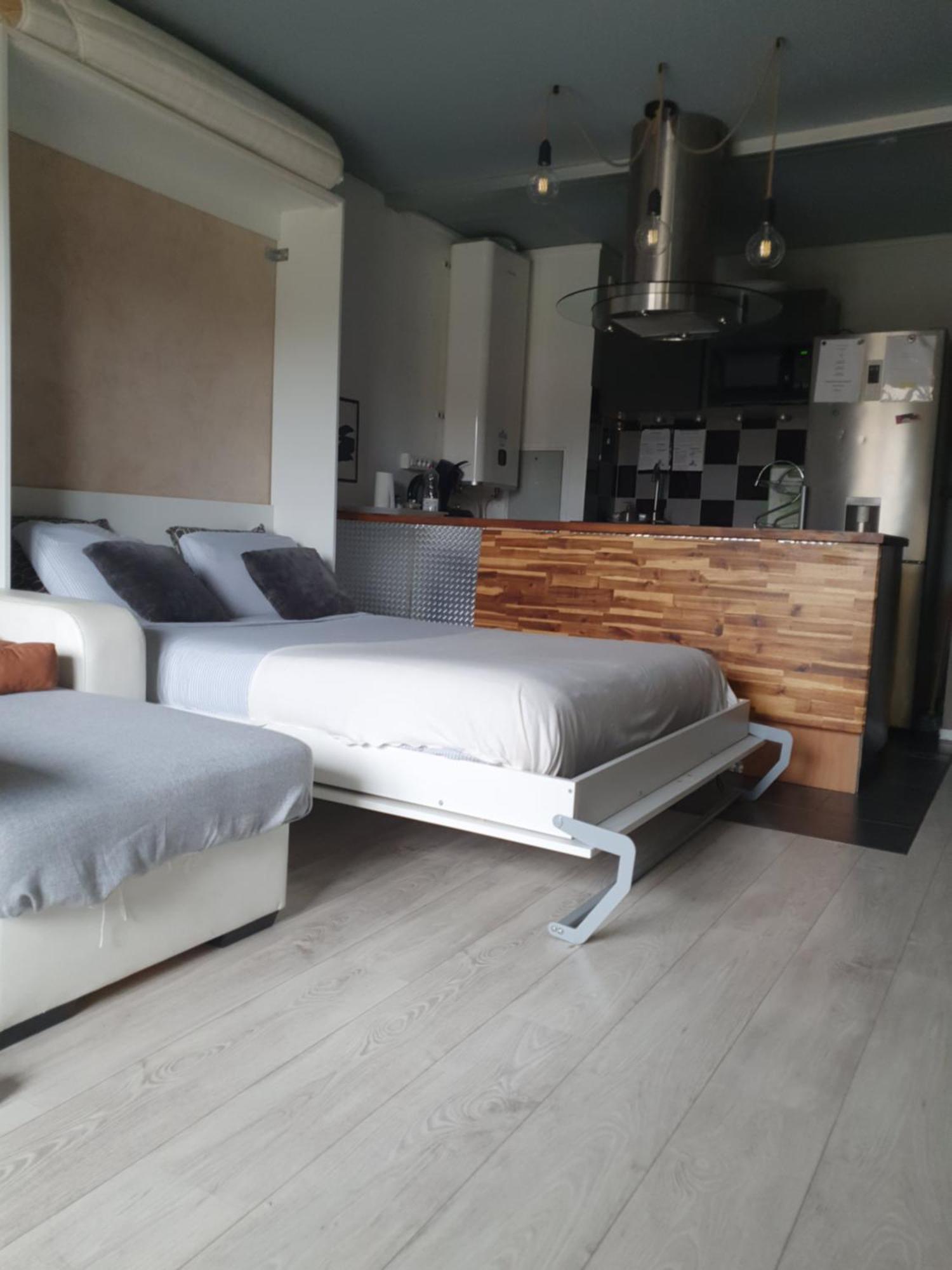 Cosy & Charming Logement Moderne Proche Paris Apartment Arcueil Luaran gambar